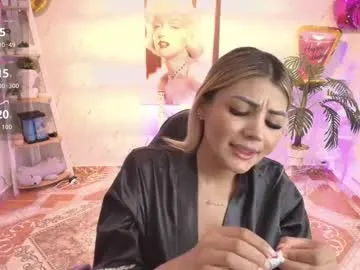 sareandrob – webcam model profile photo Image 13