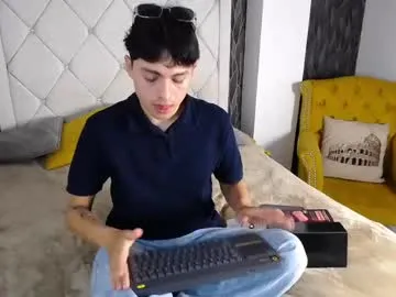 vivy_ chat room preview Image 4