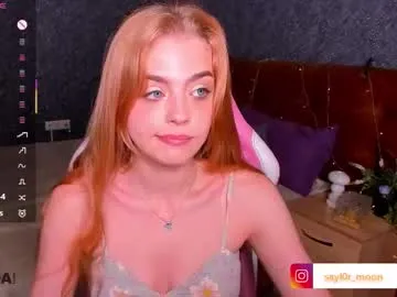 merrilyn – webcam model profile photo Image 7