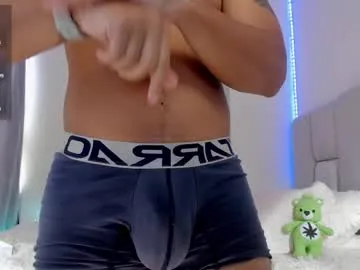 amalyvill – webcam model profile photo Image 12