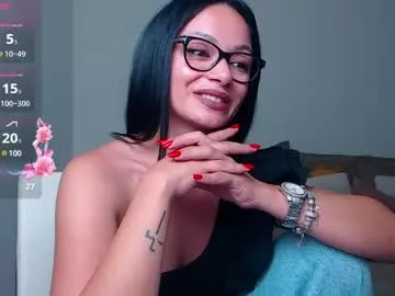 sareandrob – webcam model profile photo Image 3