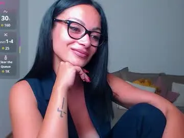 sareandrob – webcam model profile photo Image 5