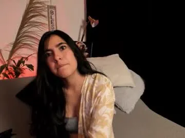 annatigarr – webcam model profile photo Image 18