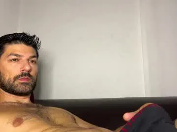 sareandrob – webcam model profile photo Image 11