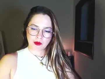 sexwwoman chat room preview