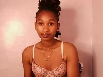 _your_little_nut – webcam model profile photo Image 2