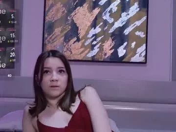 hee_jeen – webcam model profile photo Image 16