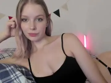 sareandrob – webcam model profile photo Image 15