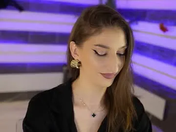 sigmasian – webcam model profile photo Image 8