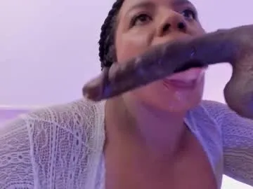 oofbabe__ chat room preview Image 14