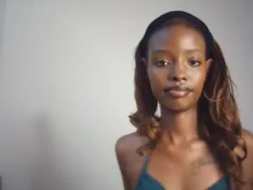 sexyzuriel chat room preview