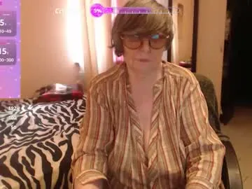 sareandrob – webcam model profile photo Image 8