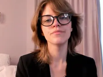 CathyCavalli – webcam model profile photo Image 2