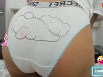 jeeci – webcam model profile photo Image 14