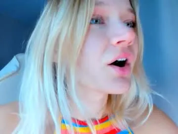 sareandrob – webcam model profile photo Image 18