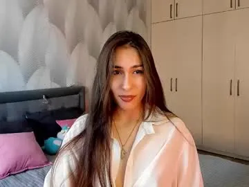 shy_bambiii Image 2