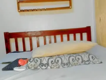 jap_amelle – webcam model profile photo Image 11