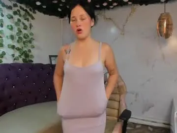 misssweettie – webcam model profile photo Image 3