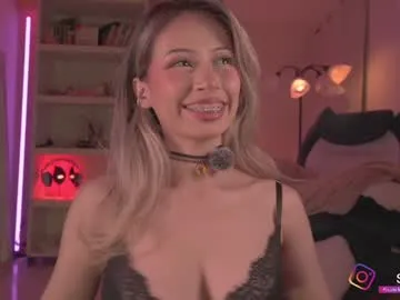 raiiny chat room preview Image 17