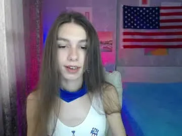 little_effy18_ – webcam model profile photo Image 6