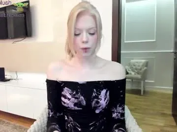 sonyaplush Image 9