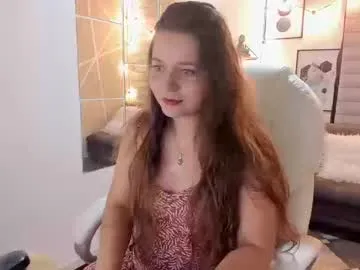 bridgetbottrell – webcam model profile photo Image 2