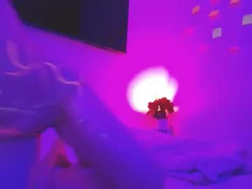 secretlifesecretwife2 – webcam model profile photo Image 8