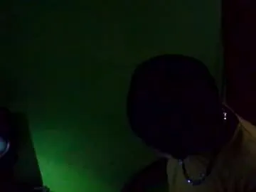 lilyjanee – webcam model profile photo Image 2