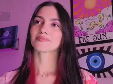 thecrystalcream chat room preview Image 4