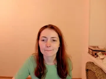 little_effy18_ chat room preview Image 5