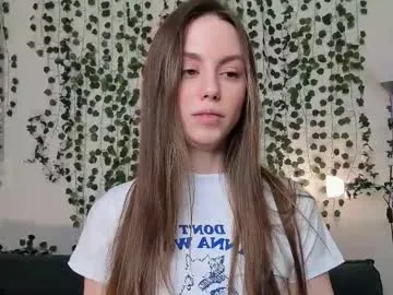 mollysiaa – webcam model profile photo Image 7