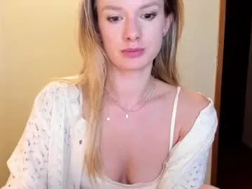 emmasky69 chat room preview Image 2