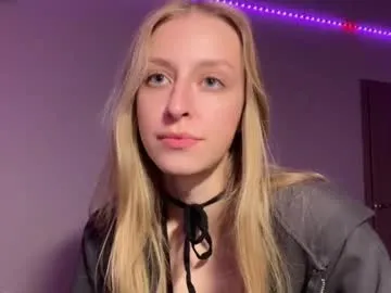 sweet_zz_gold chat room preview