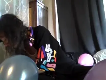 luminaya chat room preview Image 7