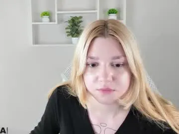 misssweettie – webcam model profile photo Image 2