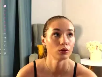 taissa_farmiga Image 2