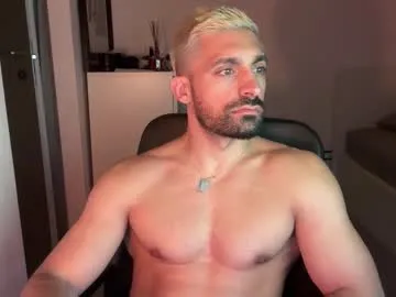 BombshellChasity chat room preview Image 13