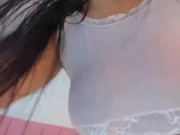 karlaowliam – webcam model profile photo Image 12