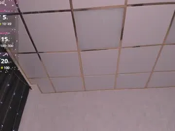 tease_for_u Image 3