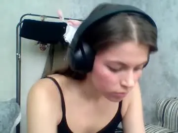 crazygirlsweet chat room preview Image 2