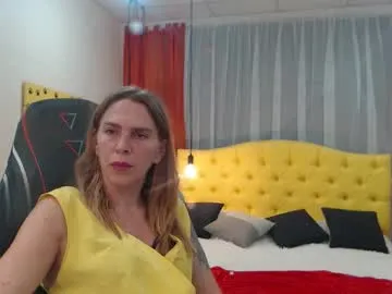 sareandrob – webcam model profile photo Image 11