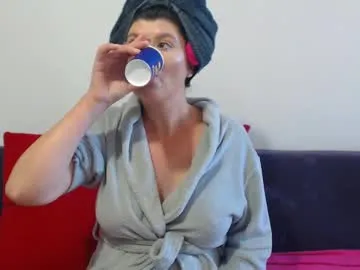tessnaughty Image 3