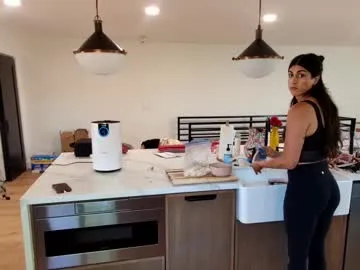 little_effy18_ chat room preview Image 15