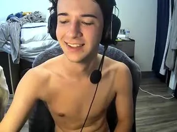 euphoria_life chat room preview Image 14