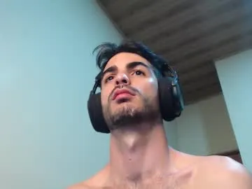 misssweettie – webcam model profile photo Image 11