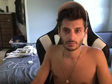 emma_white_01 – webcam model profile photo Image 9