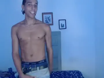 thomson_hot01 chat room preview