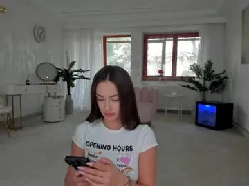 tiffanyhouston_ chat room preview