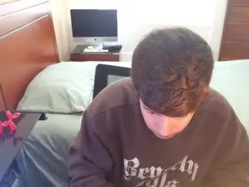 sareandrob – webcam model profile photo Image 4