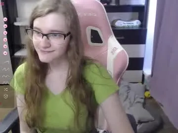 queeneliaa_ – webcam model profile photo Image 17